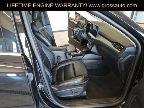 Used 2024 Ford Escape Platinum AWD/4WD image 37