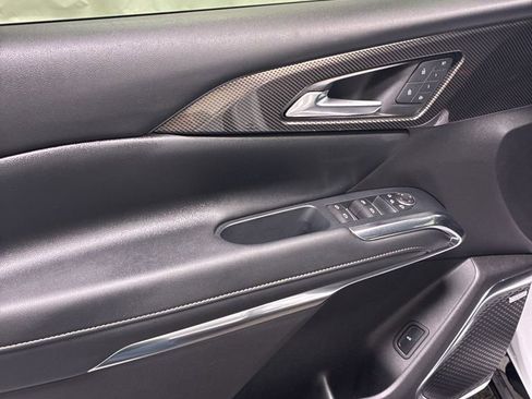 Used 2025 Chevrolet Traverse High Country image 13