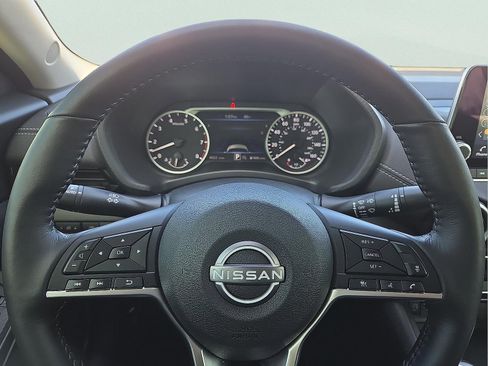 Used 2025 Nissan Sentra SV w/ All-Weather Package image 24