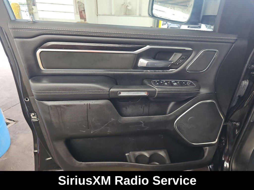 Used 2024 RAM 1500 Laramie AWD/4WD image 9