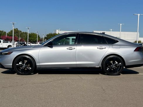 Used 2024 Honda Accord Sport image 7