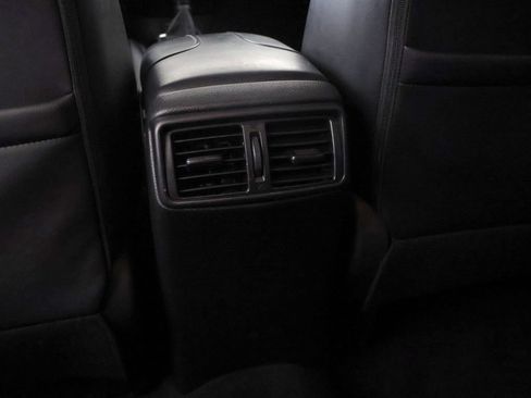 Used 2017 Nissan Rogue SL AWD/4WD image 48