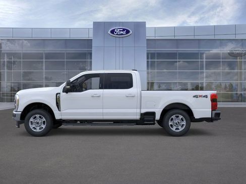 New 2026 Ford F350 XLT w/ XLT Premium Package AWD/4WD image 3