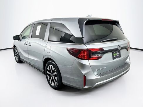 Used 2025 Honda Odyssey EX-L image 5