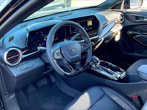 New 2026 Chevrolet Trax RS w/ Driver Confidence Package FWD image 6