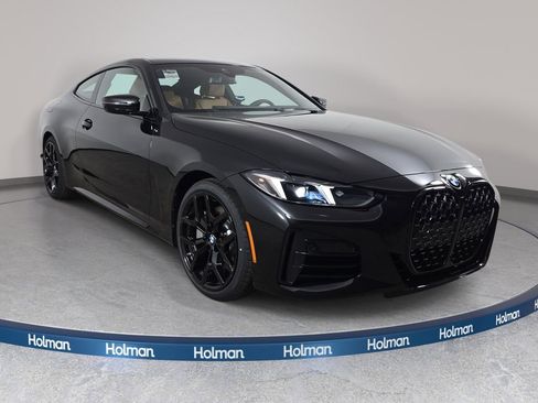 New 2026 BMW 430i xDrive Coupe w/ M Sport Package AWD/4WD image 3