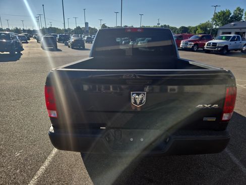 Used 2018 RAM 1500 Tradesman w/ Protection Group AWD/4WD image 6