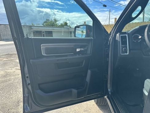Used 2024 RAM 1500 Warlock AWD/4WD image 9