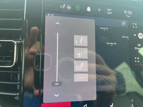 Used 2023 Dodge Durango GT AWD/4WD image 40