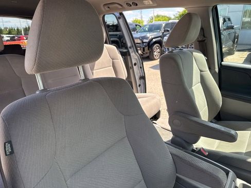Used 2014 Honda Odyssey EX image 18