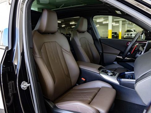 Certified 2025 BMW X3 M50 image 33