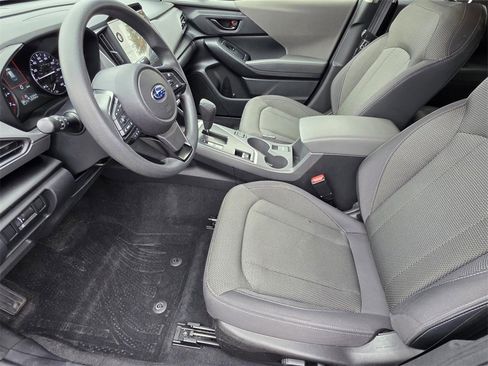 Used 2024 Subaru Crosstrek 2.0i Premium image 8