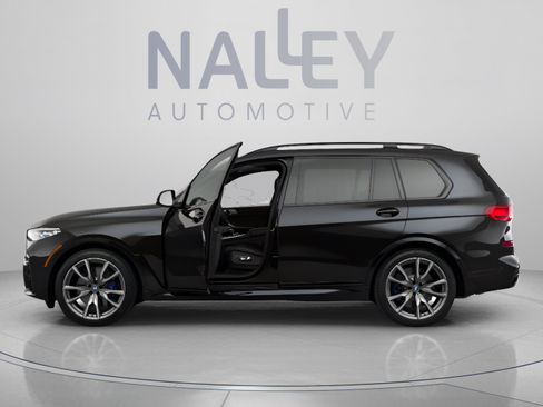 Used 2022 BMW X7 M50i w/ Dynamic Handling Package AWD/4WD image 2