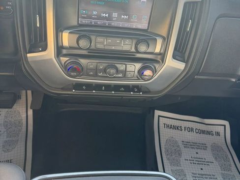 Used 2017 GMC Sierra 1500 SLE w/ SLE Value Package image 18