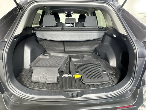 Used 2023 Toyota RAV4 LE AWD/4WD image 27