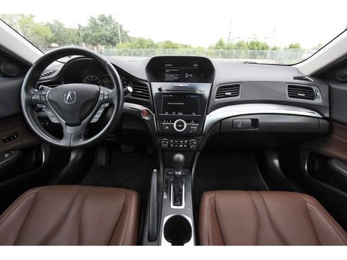 Used 2021 Acura ILX w/ Premium Package FWD image 9