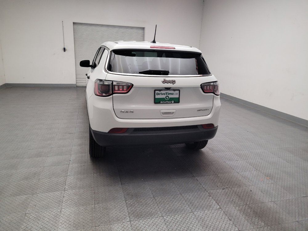 Used 2022 Jeep Compass Sport AWD/4WD image 6
