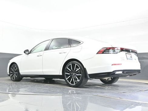 Certified 2023 Honda Accord Touring image 21