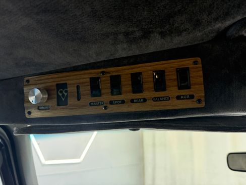 Used 1988 Ford E-150 and Econoline 150 RWD image 38