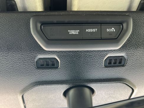 Used 2023 Jeep Gladiator Mojave w/ Cold Weather Group AWD/4WD image 19