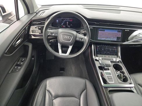 Used 2024 Audi Q7 3.0T Premium Plus image 21