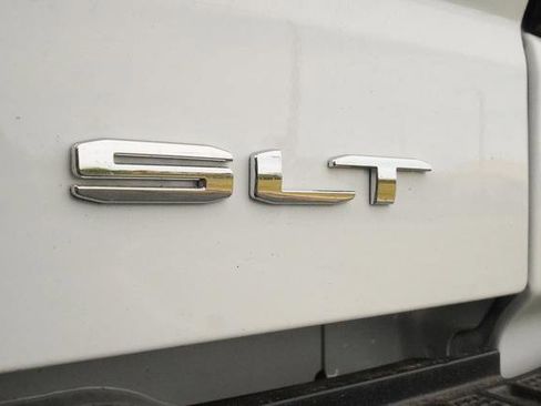 Used 2026 GMC Sierra 1500 SLT w/ SLT Premium Plus Package AWD/4WD image 44