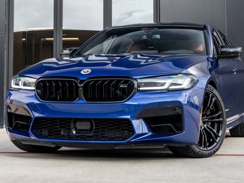 Used 2022 BMW M5 w/ Competition Package image 3