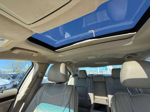 Used 2017 Ford Taurus Limited FWD image 21