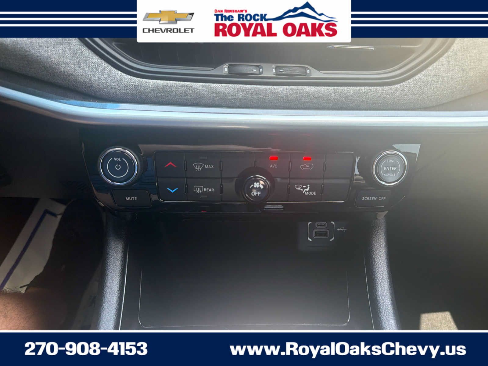 Used 2023 Jeep Compass Latitude AWD/4WD image 19
