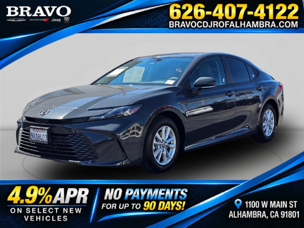 Used 2025 Toyota Camry LE FWD image 1