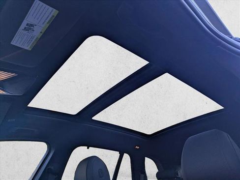 New 2026 BMW X5 xDrive50e w/ Executive Package image 15