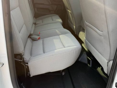 Used 2019 Chevrolet Silverado 2500 W/T AWD/4WD image 9