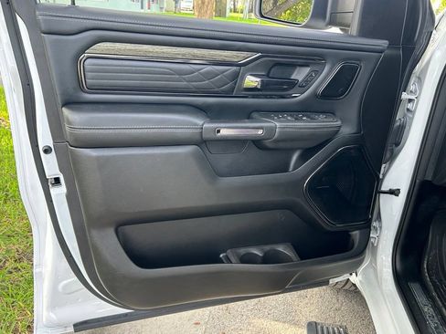 Certified 2025 RAM 1500 Limited AWD/4WD image 31