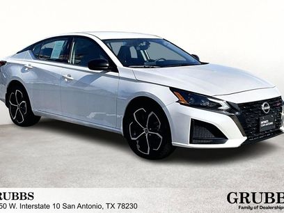 Used 2025 Nissan Altima 2.5 SR