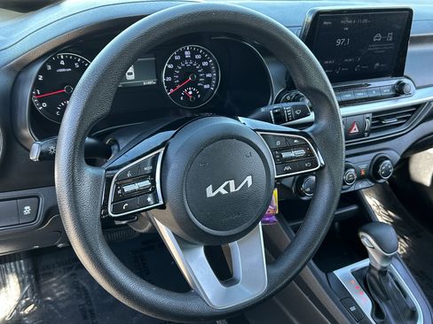 Used 2024 Kia Forte LXS image 22