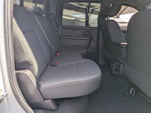 Used 2024 RAM 2500 Tradesman w/ Chrome Appearance Group image 20