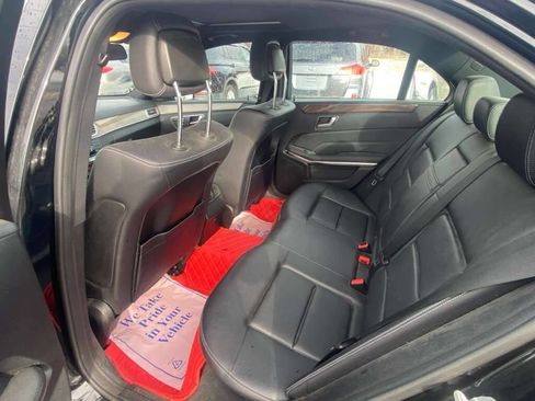 Used 2014 Mercedes-Benz E 350 4MATIC Sedan image 15