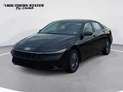 Certified 2025 Hyundai Elantra Hybrid