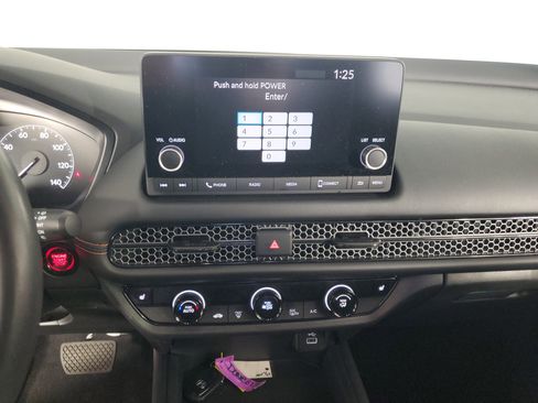 Used 2025 Honda HR-V Sport image 16