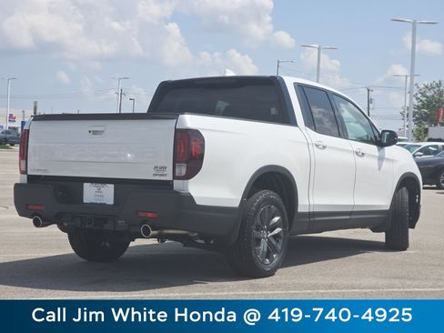 Certified 2025 Honda Ridgeline Sport image 16