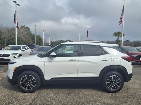 Used 2025 Chevrolet TrailBlazer LT image 24
