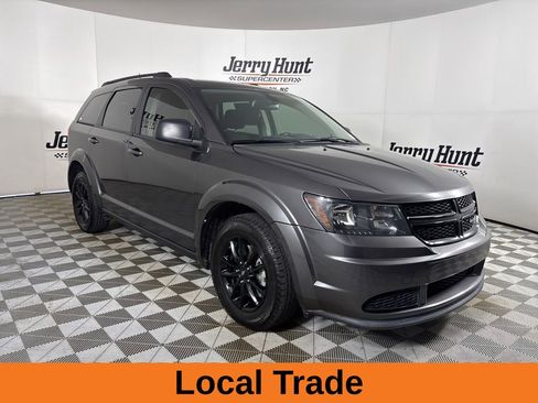 Used 2020 Dodge Journey SE w/ SE Popular Equipment Group image 5
