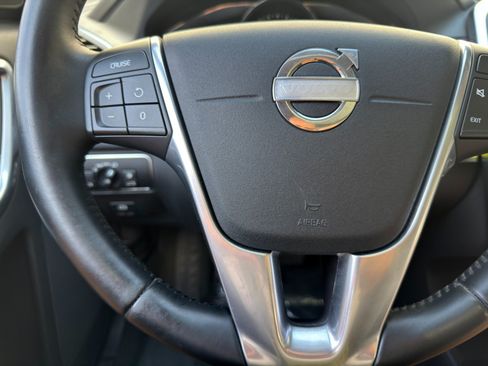 Used 2014 Volvo XC60 3.2 FWD image 21