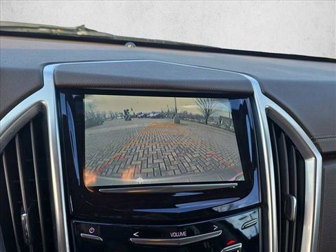 Used 2014 Cadillac SRX Luxury w/ Driver Awareness Package image 12