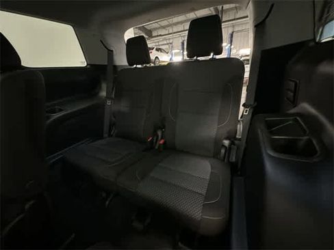 Used 2023 GMC Acadia SLE w/ Driver Convenience Package image 36