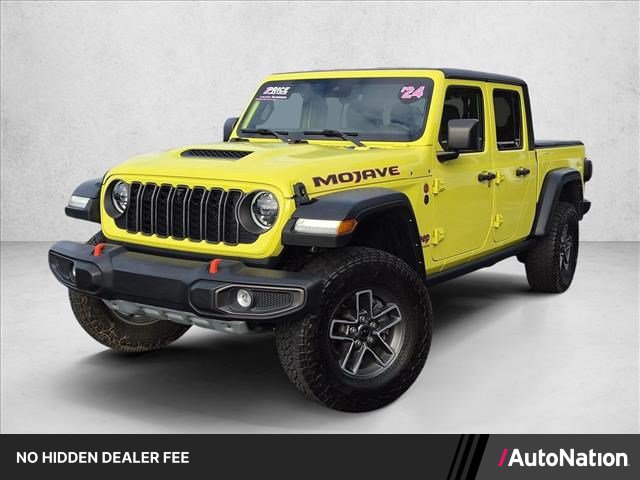 Used 2024 Jeep Gladiator Mojave w/ Technology Group AWD/4WD image 1
