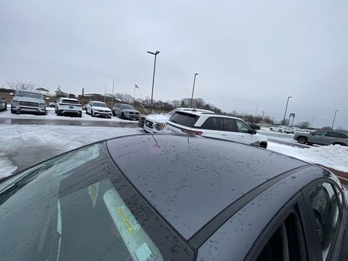 Used 2024 Kia Forte LXS w/ LXS Technology Package image 4