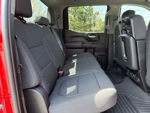 Used 2021 Chevrolet Silverado 1500 LT w/ Z71 Off-Road Package image 37