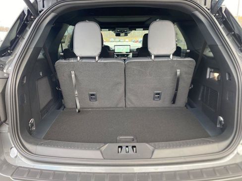 New 2026 Ford Explorer ST-Line w/ ST-Line Street Pack AWD/4WD image 19