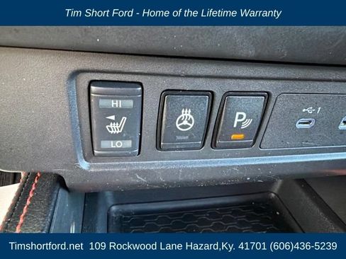 Used 2025 Nissan Frontier PRO-4X w/ Pro Convenience Package AWD/4WD image 18